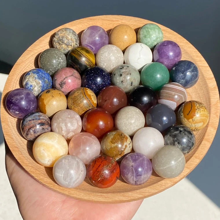 2cm Sphere Confetti
