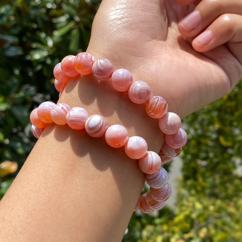 Color-changing Agate Bracelet - Image 4