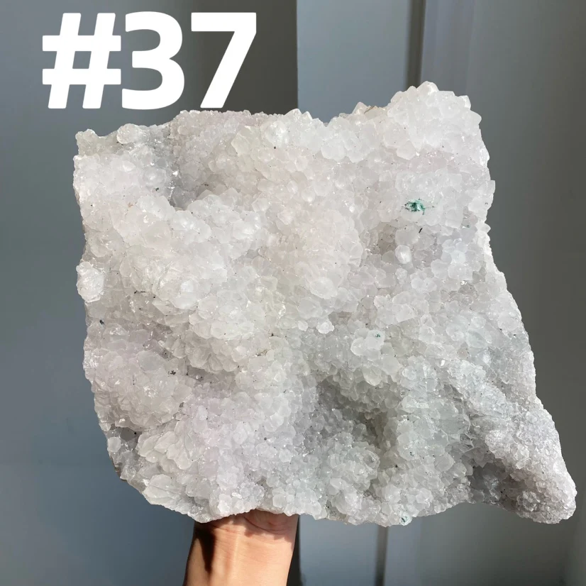 Crystal Cluster Specimens - Image 12