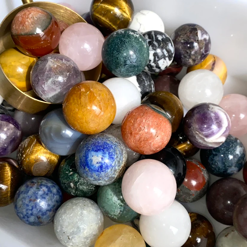 Crystal Sphere Confetti