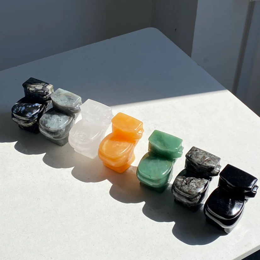 Crystal Toilet - Image 2