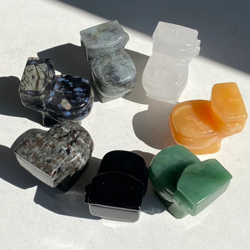 Crystal Toilet - Image 4