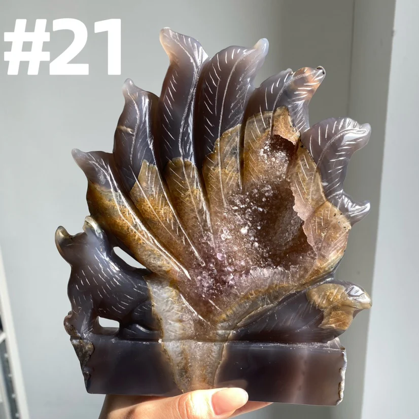 Druzy Agate 9 Tailed Fox - Image 3