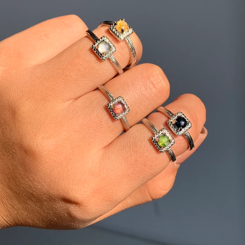 Rings Confetti - Image 18