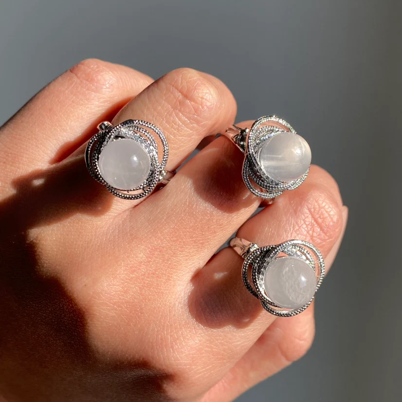 Rose Quartz Fidget Spinner Ring - Image 2