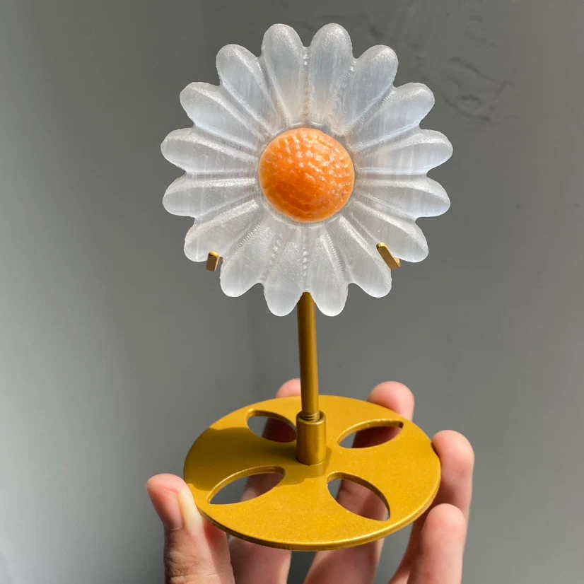 Selenite Daisy