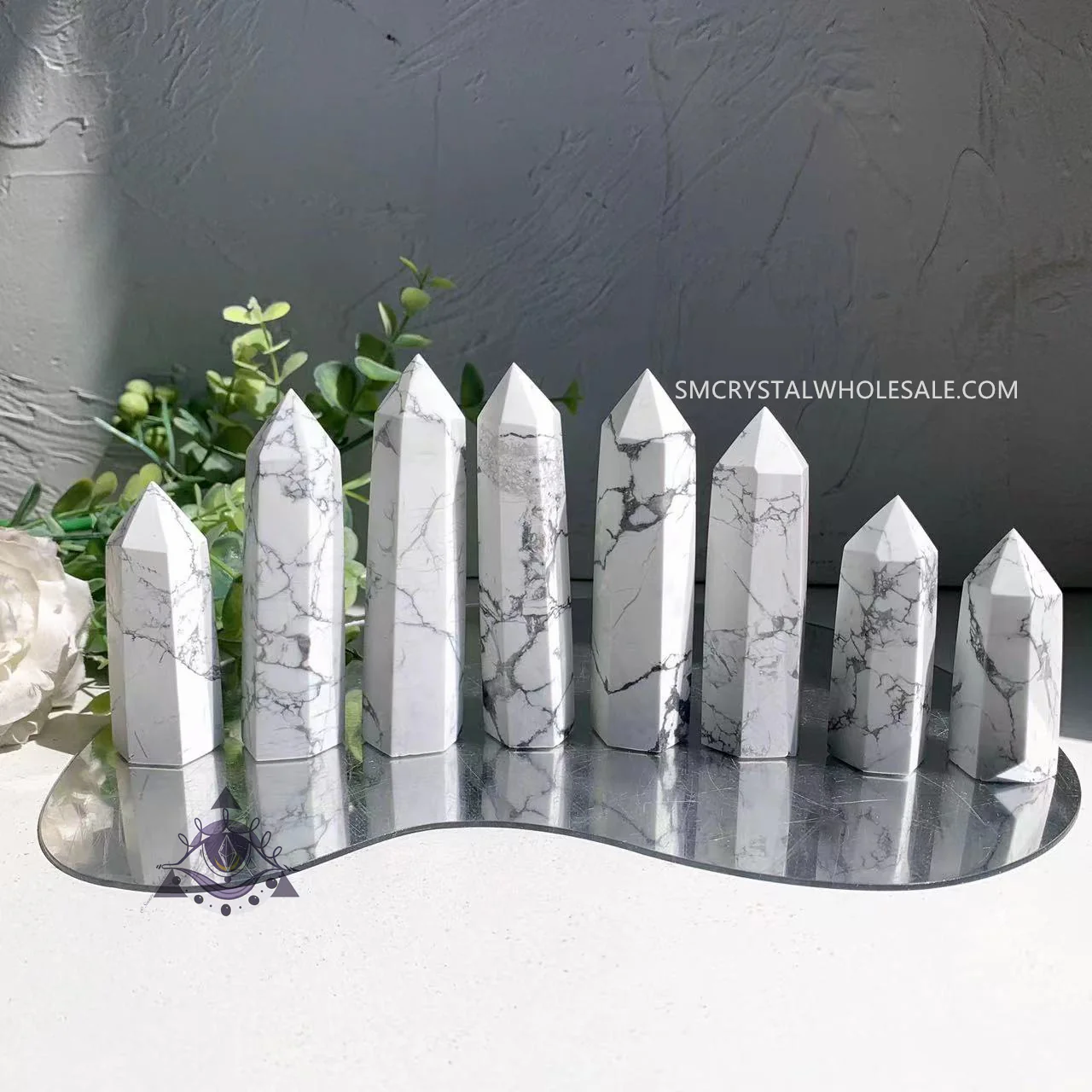 Small Howlite Towers