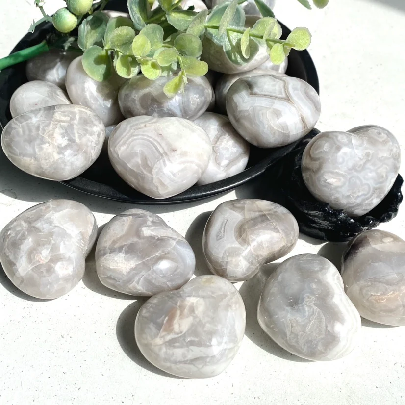 White Mexician Agate Heart - Image 3